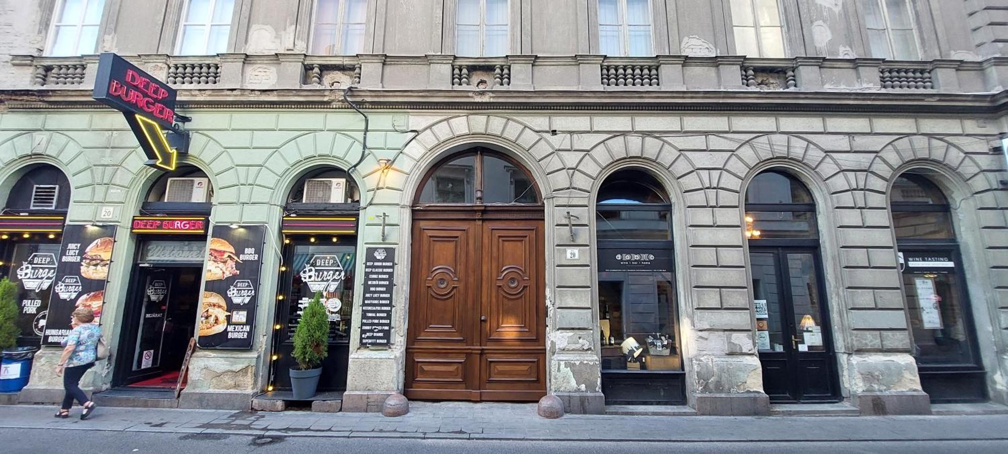 Classical Budapest Apartment In The Old Pest Ngoại thất bức ảnh