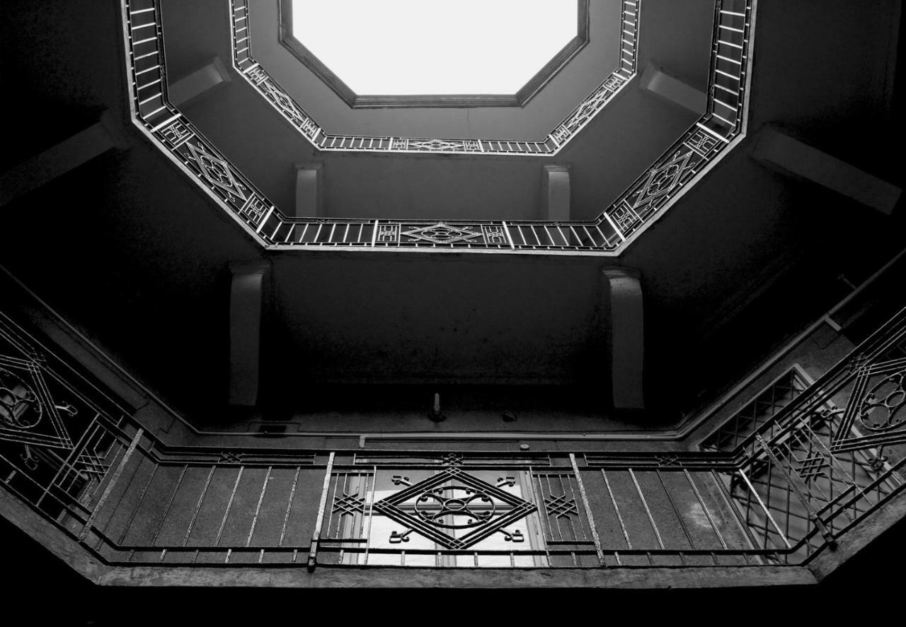 Classical Budapest Apartment In The Old Pest Ngoại thất bức ảnh